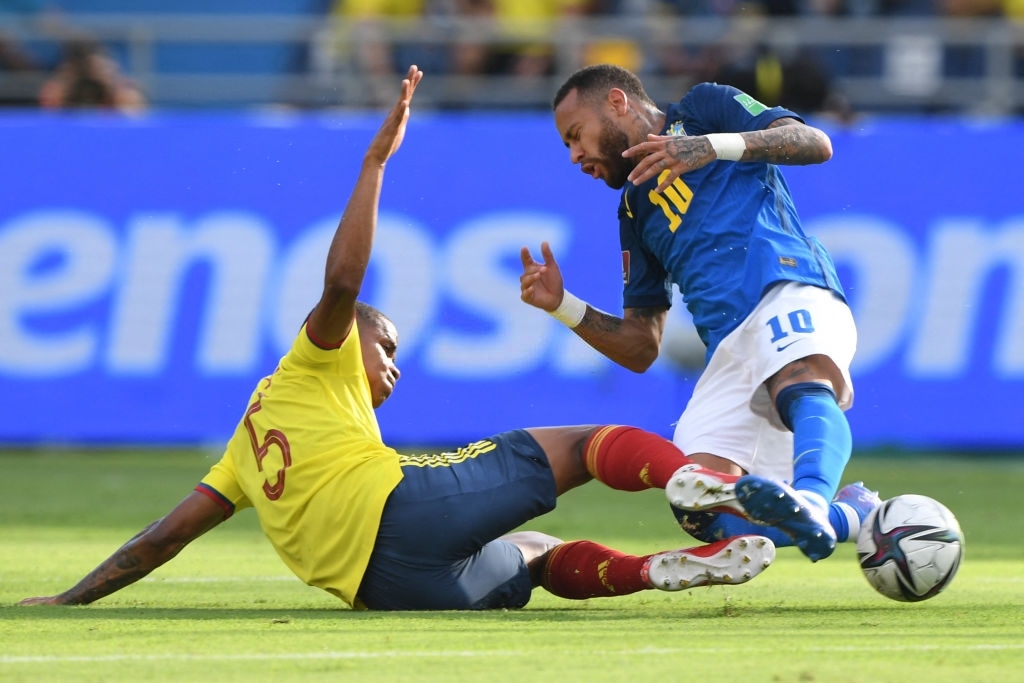 Brazil bị Colombia cầm hòa trong ngày Neymar im tiếng - Ảnh 3.