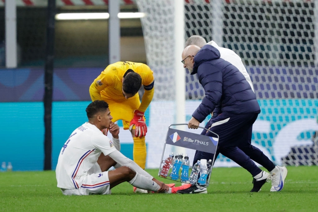 Bộ đôi Mbappe - Benzema tỏa sáng đưa Pháp lên ngôi tại Nations League sau 90 phút kịch tính - Ảnh 3.