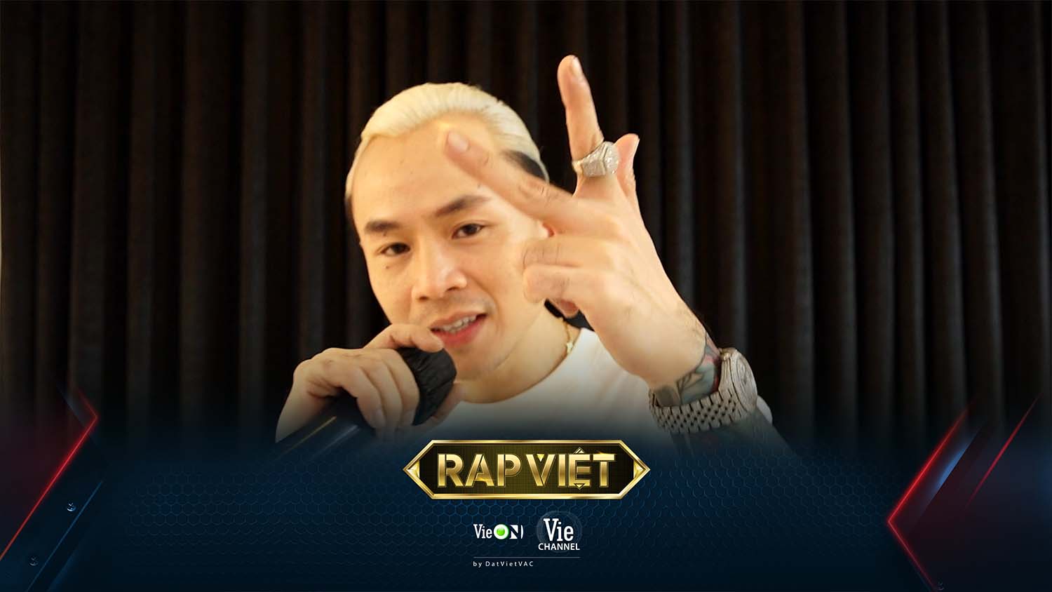 Rap Việt mùa 2: JustaTee hào hứng với diện mạo mới của Trấn Thành, Binz phát hiện sự khác biệt rõ rệt của Karik - Ảnh 1.