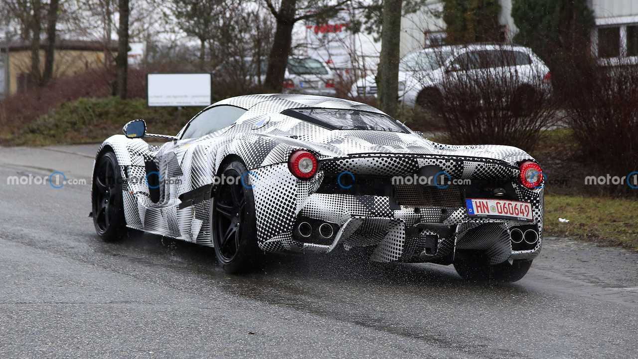 Siêu xe Ferrari mới kế thừa LaFerrari được xác nhận ra mắt ngay năm nay với hộp số hoài cổ - Ảnh 5.