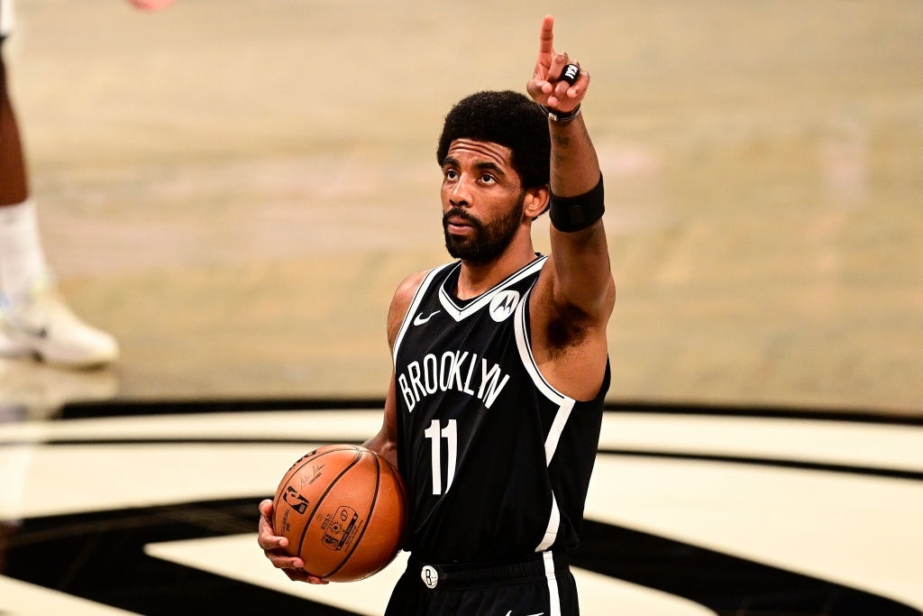 Kyrie Irving livestream tâm sự cùng NHM sau loạt drama về vắc xin cùng Brooklyn Nets  - Ảnh 3.