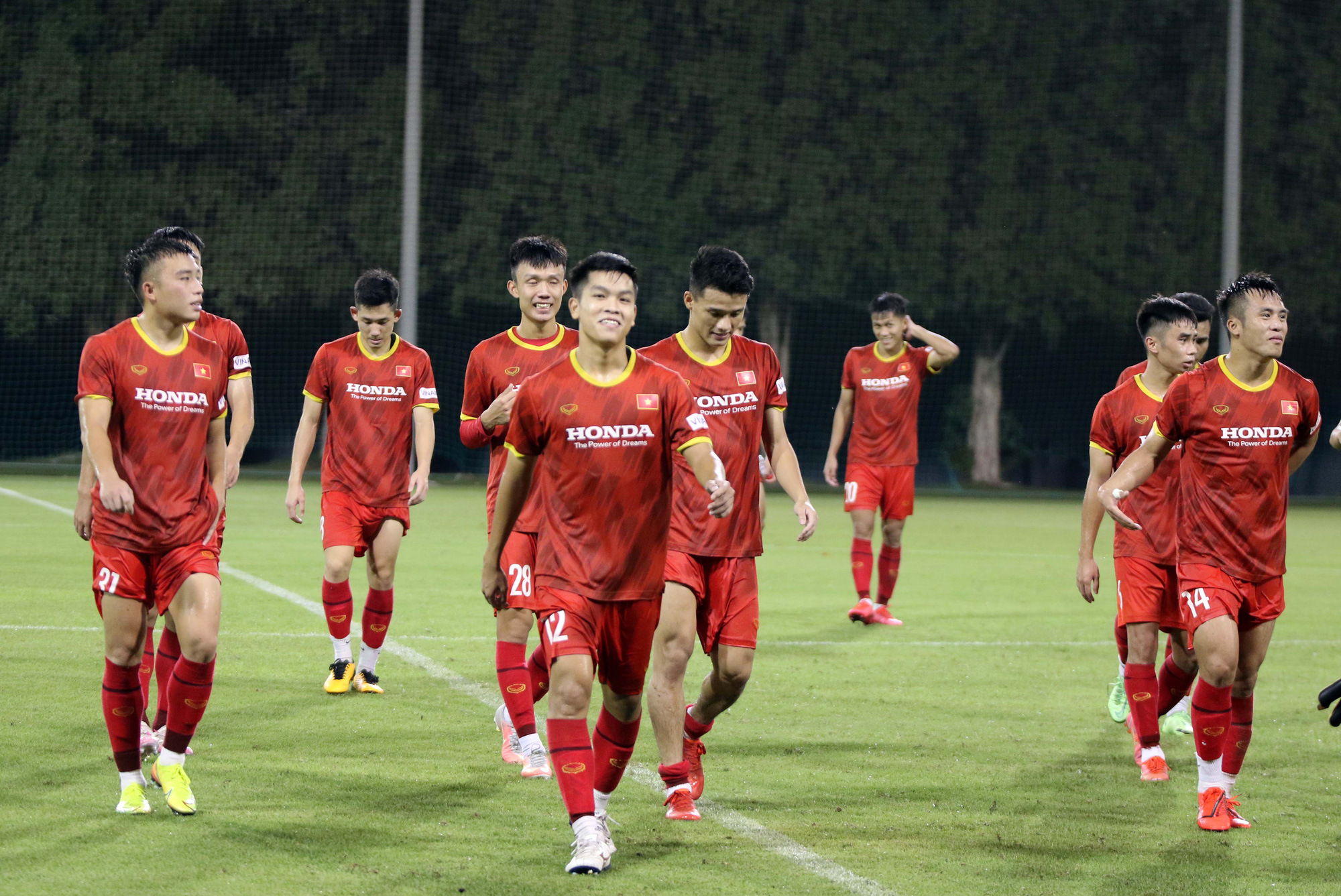 U23 Việt Nam hào hứng tập luyện tại nơi từng được Manchester United &quot;bao trọn&quot; - Ảnh 8.