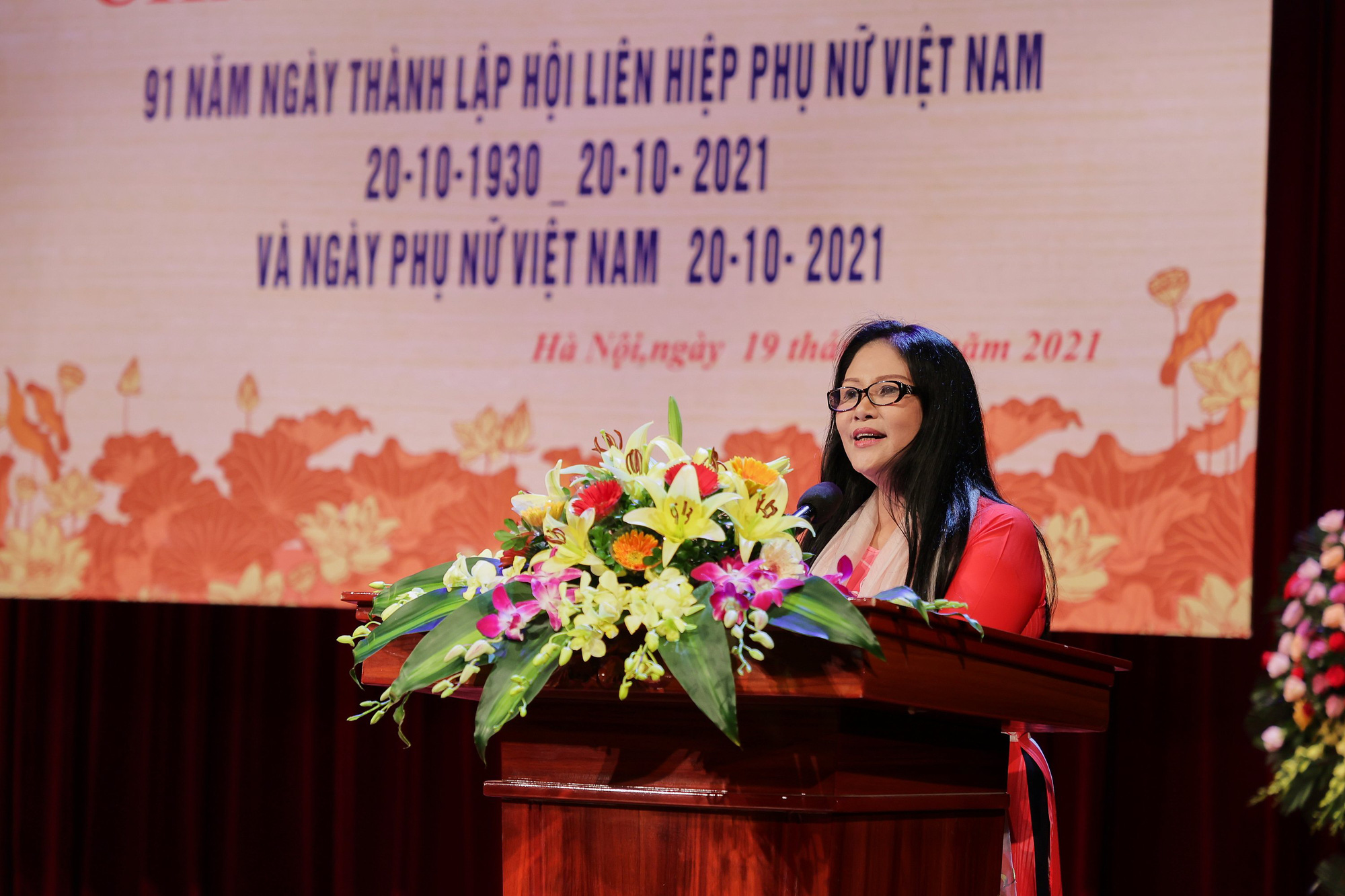Bộ VHTTDL tổ chức gặp mặt kỷ niệm 91 năm ngày thành lập Hội Liên hiệp phụ nữ Việt Nam - Ảnh 3.