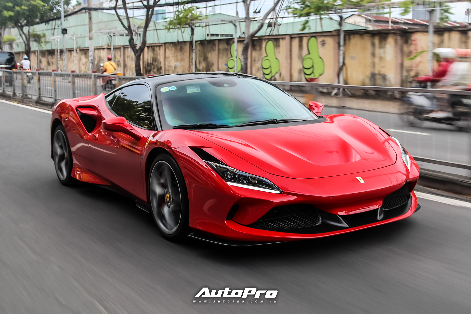 Nguyễn Quốc Cường khoe Ferrari F8 Tributo trong tình trạng khiến dân tình ngỡ ngàng, chuẩn bị đưa vợ lượn khắp Sài Gòn sau 4 tháng chôn chân - Ảnh 6.