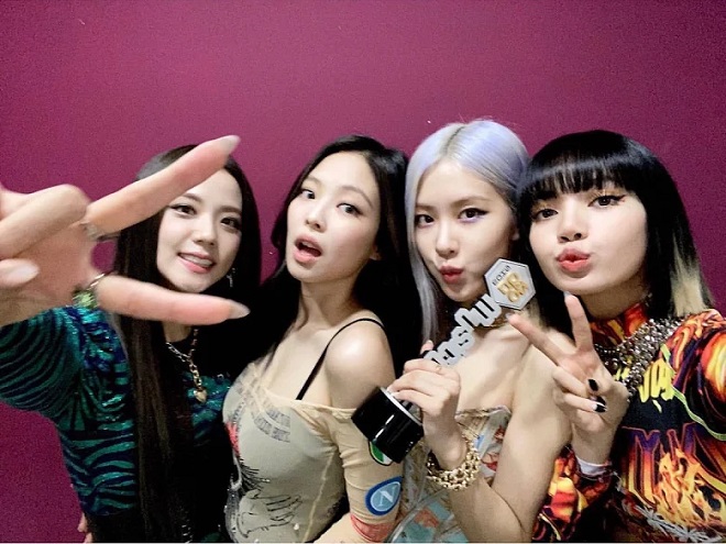 Mỹ Tâm bất tử thật rồi: album ra mắt 4 năm trước băng băng vươn lên #2 iTunes, vượt mặt Sơn Tùng và BLACKPINK! - Ảnh 3.