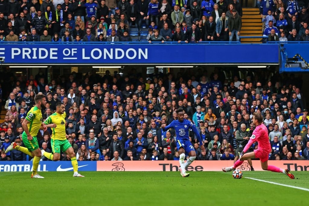 Chelsea tạo ra chiến thắng &quot;hủy diệt&quot; nhất từ đầu mùa để bay cao trên ngôi đầu Ngoại hạng Anh - Ảnh 4.