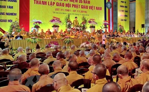 Đại hội Giáo hội Phật giáo Việt Nam huyện Đông Anh chào mừng kỷ niệm 40 năm Giáo hội Phật giáo Việt Nam  - Ảnh 1.