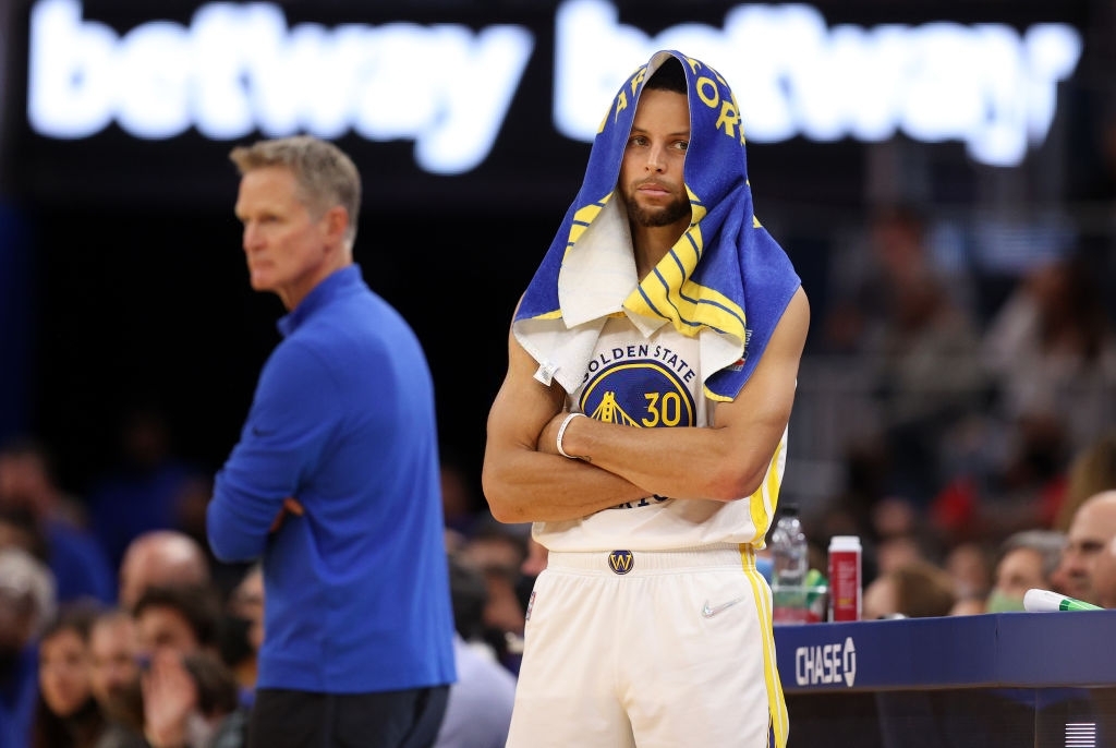 Golden State Warriors nhận thất bại đầu tiên sau đại chiến giữa Stephen Curry và Ja Morant - Ảnh 2.