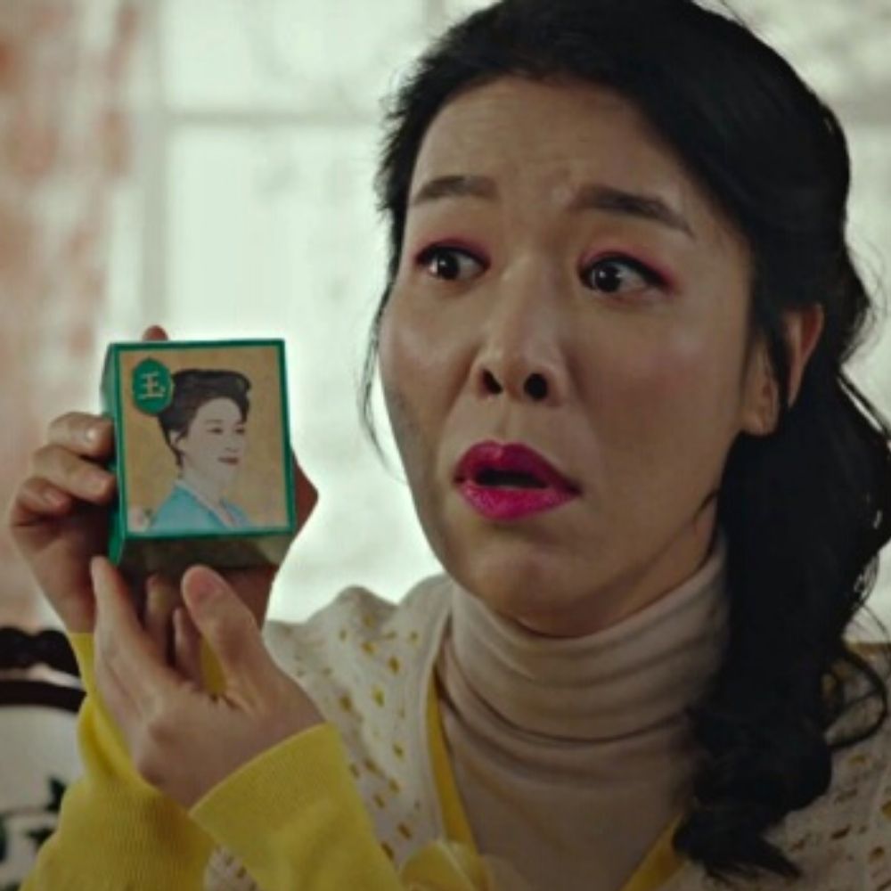 Màn ảnh Hàn có một bà hoàng giải trí: Cứ xuất hiện là tạo meme, vô danh nhưng ai cũng nhớ mặt - Ảnh 11.