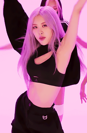 TWICE bắt trend áo què của BLACKPINK nhảy đội hình 8 người, khoe phòng tập mới trắng sáng bay màu hội chị em - Ảnh 9.