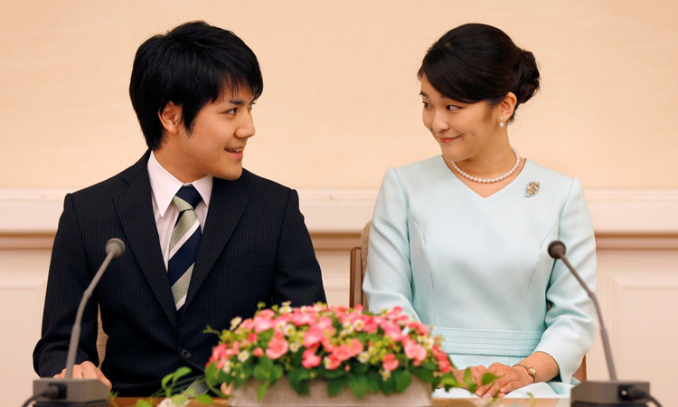 Công chúa Nhật từ bỏ tước vị kết hôn với thường dân: Đôi khi chỉ có phụ nữ mới hiểu dù làm &quot;phép trừ&quot; nhưng họ vẫn &quot;có lãi&quot; - Ảnh 1.