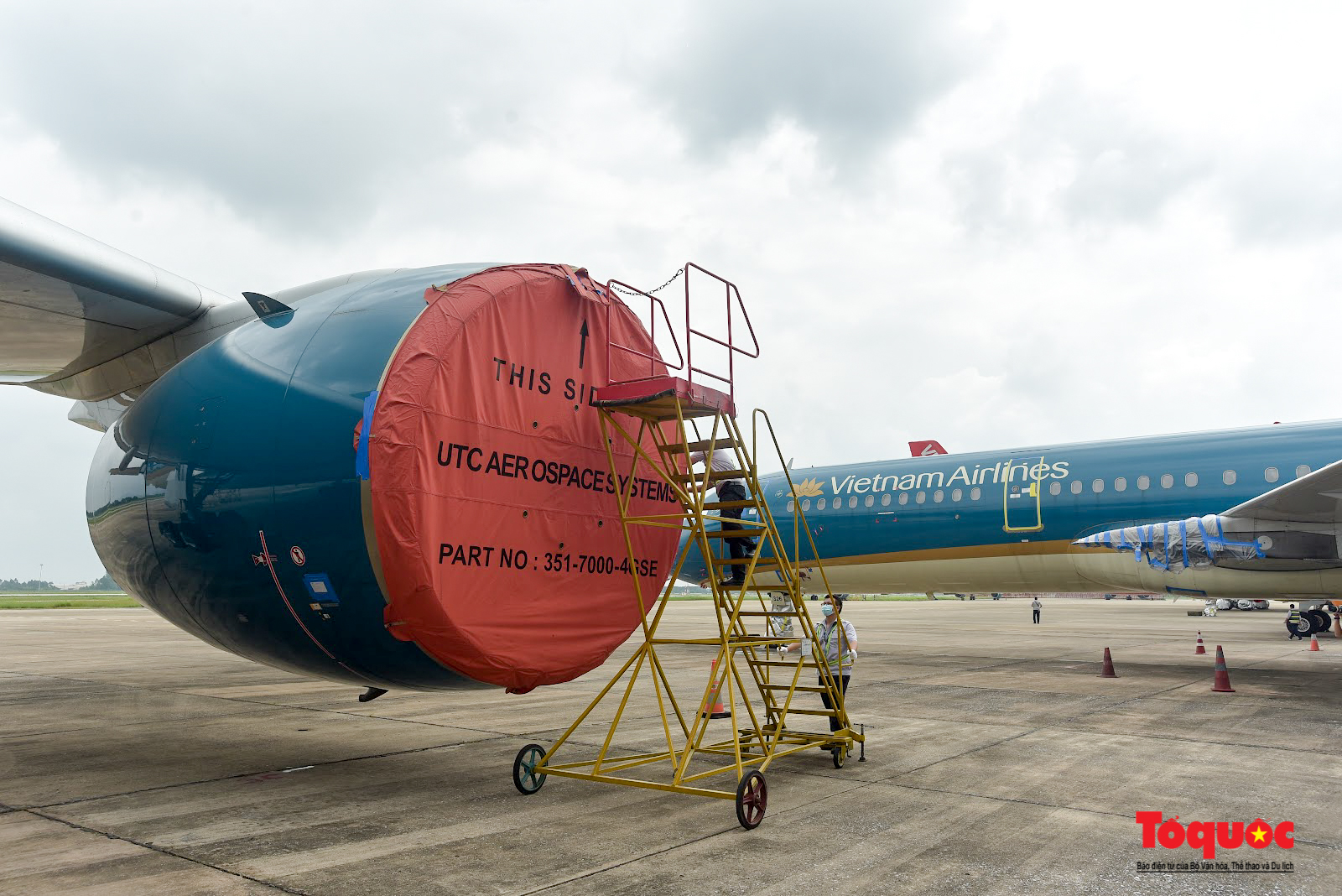 Hàng không Việt Nam bảo dưỡng máy bay chuẩn bị trở lại bầu trời nội địa - Ảnh 5.