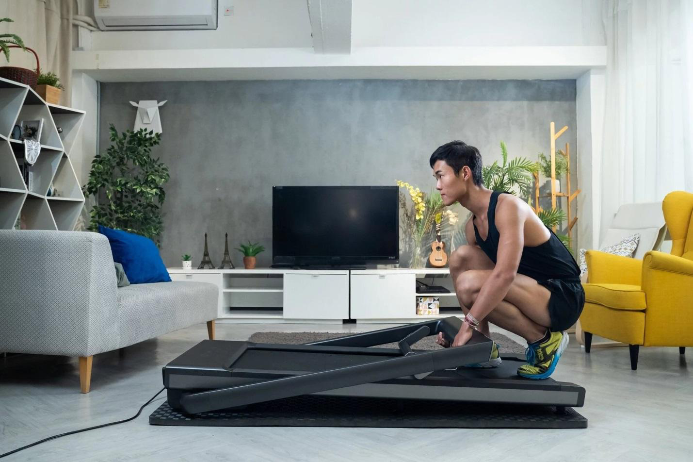 Đồng lòng chống dịch, ở nhà vẫn khỏe nhờ máy chạy bộ Amazfit AirRun - Ảnh 2.