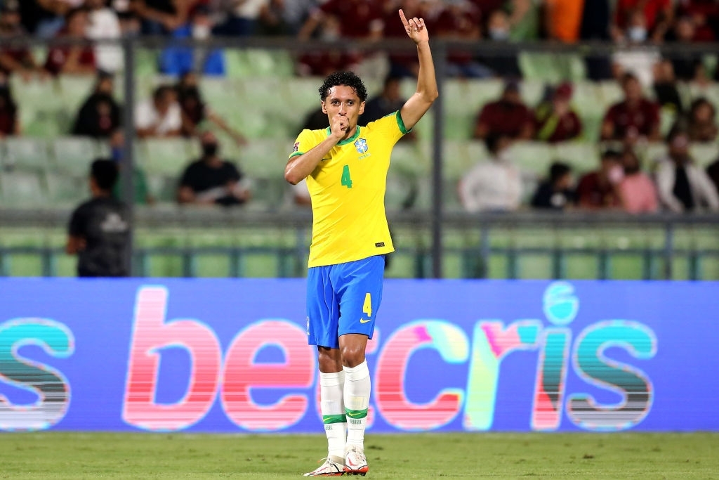 Vắng Neymar, Brazil chật vật ngược dòng đánh bại đội tuyển bét bảng tại vòng loại World Cup Nam Mỹ - Ảnh 7.