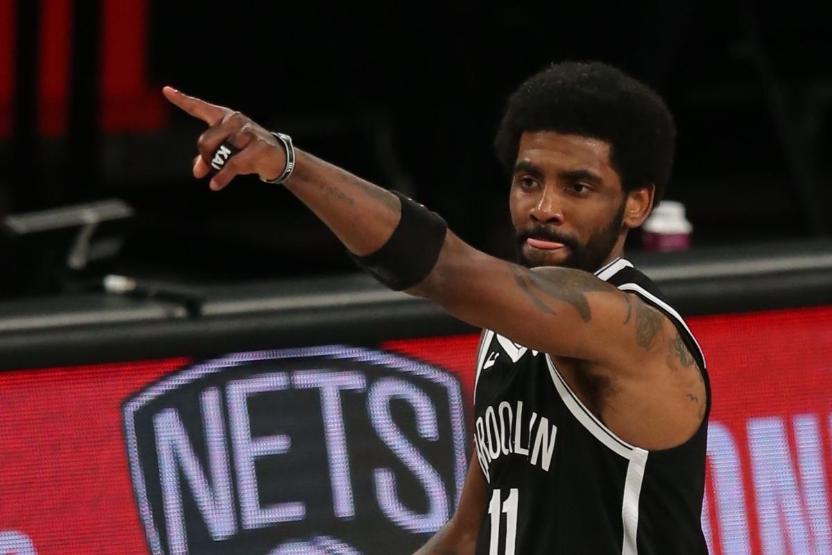 Tin vui dành cho HLV Steve Nash: Kyrie Irving được phép tập luyện tại Brooklyn Nets - Ảnh 1.