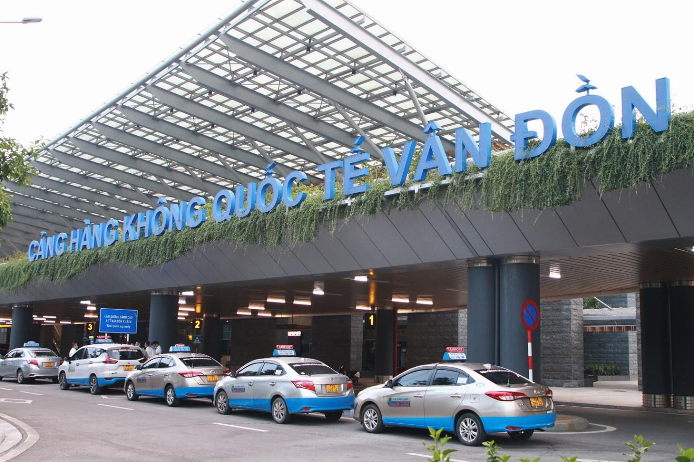 Sân bay quốc tế Vân Đồn đạt chứng nhận Airport Health Accreditation (AHA) - Ảnh 1.