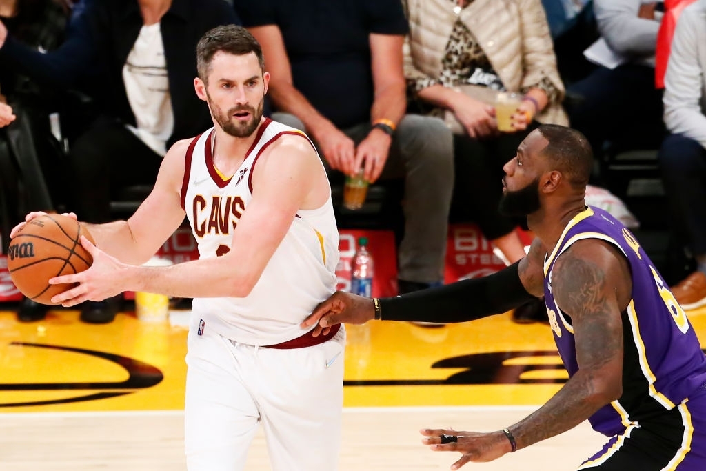 Góc tin đồn: Kevin Love có thể gia nhập Los Angeles Lakers nếu rời Cleveland Cavaliers - Ảnh 2.