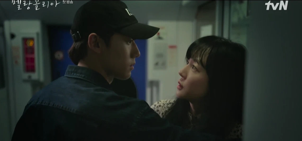 Góc khuất học đường tập 1: Im Soo Jung bị mẹ Lee Do Hyun tát thẳng mặt vì tội hẹn hò cùng học trò - Ảnh 5.