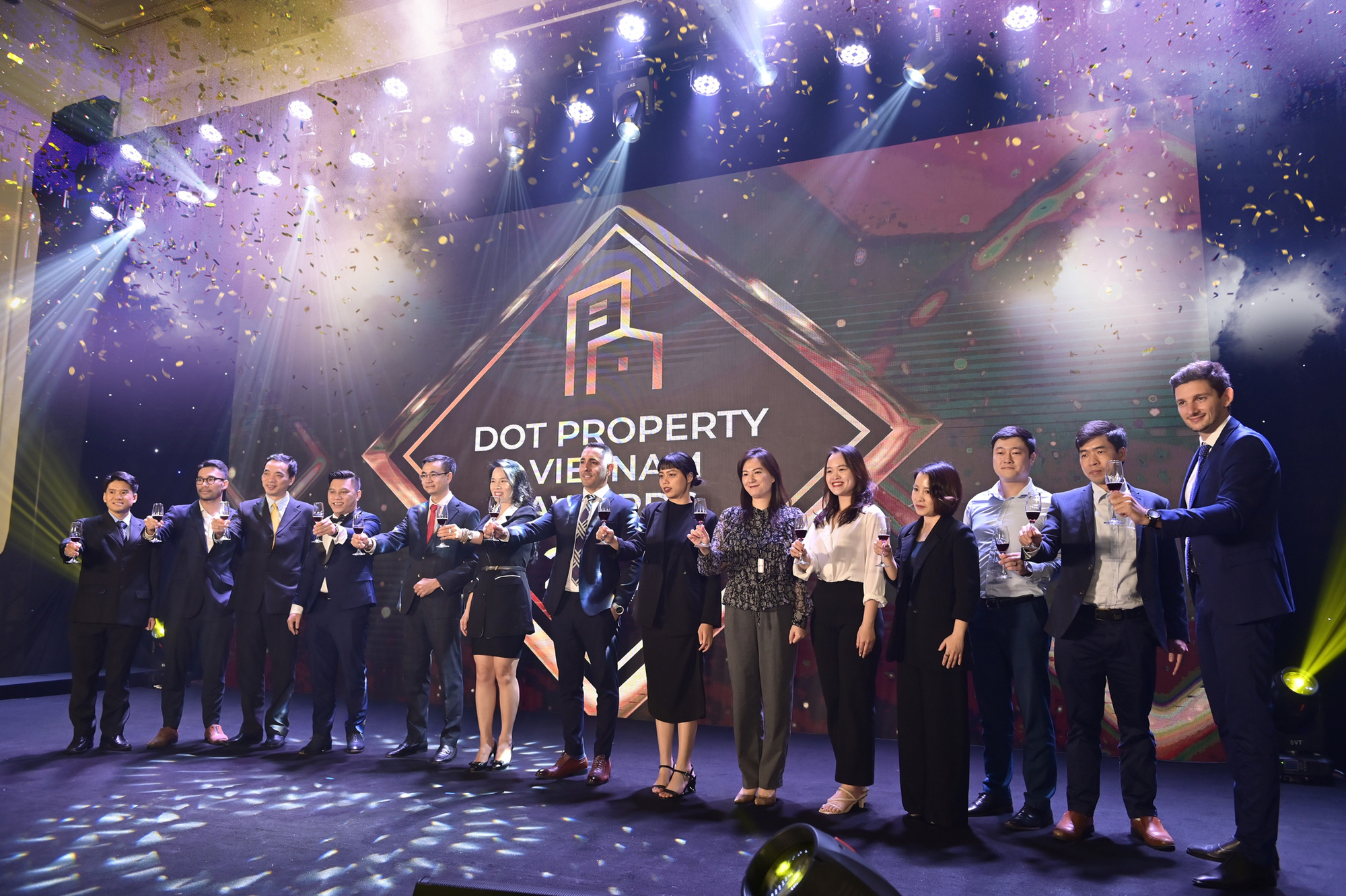 Công bố giải thưởng Dot Property Vietnam Awards 2021 - Ảnh 3.