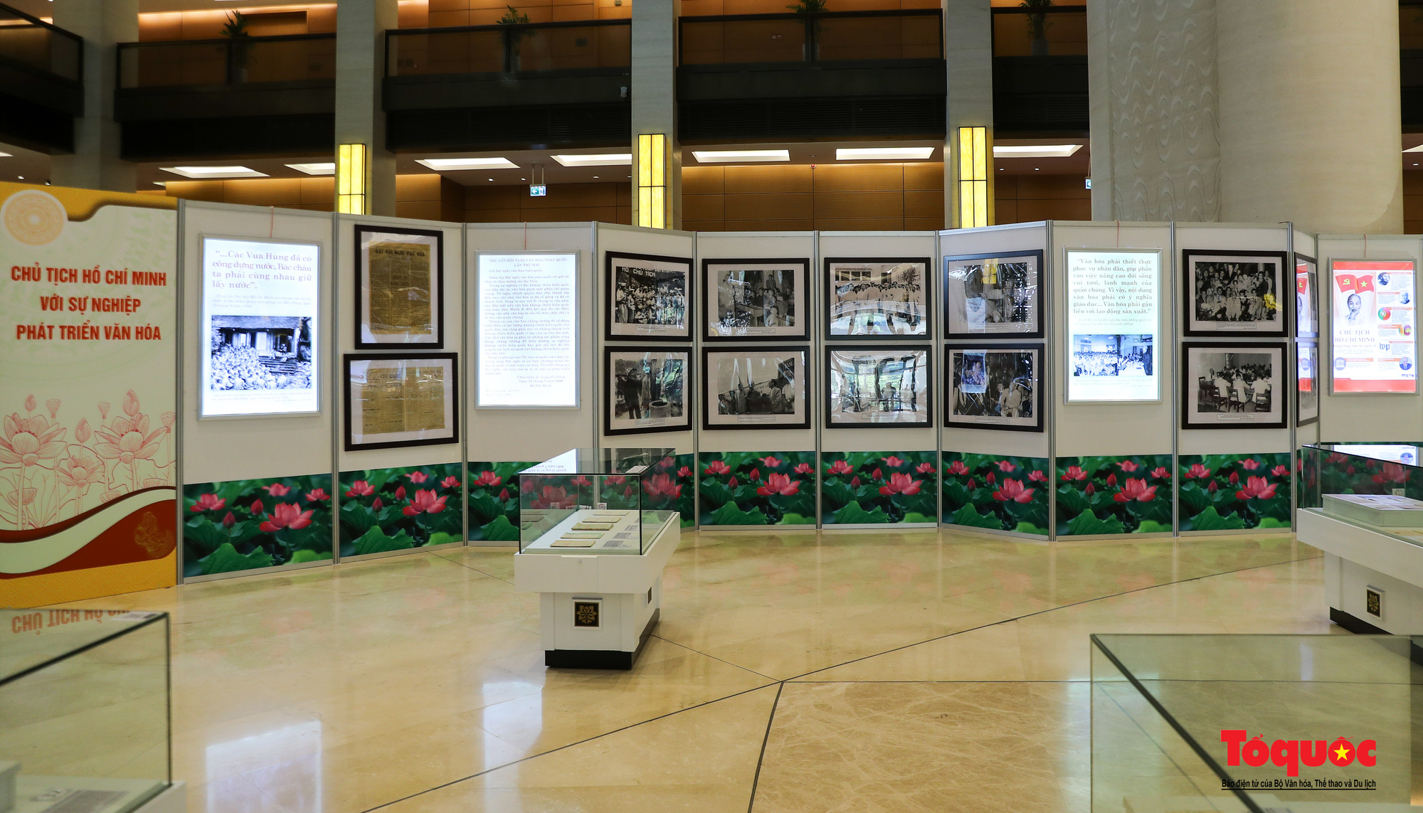 Triển lãm “Văn hóa soi đường cho quốc dân đi” trưng bày 320 tác phẩm ảnh nghệ thuật tiêu biểu - Ảnh 13.