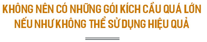 Phát tiền, phát séc hay một gói kích cầu ‘khủng’ có phù hợp với Việt Nam? - Ảnh 1. Phát tiền, phát séc hay một gói kích cầu ‘khủng’ có phù hợp với Việt Nam? - Ảnh 1.