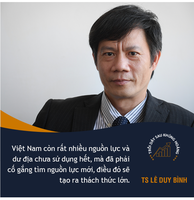 Phát tiền, phát séc hay một gói kích cầu ‘khủng’ có phù hợp với Việt Nam? - Ảnh 2. Phát tiền, phát séc hay một gói kích cầu ‘khủng’ có phù hợp với Việt Nam? - Ảnh 2.