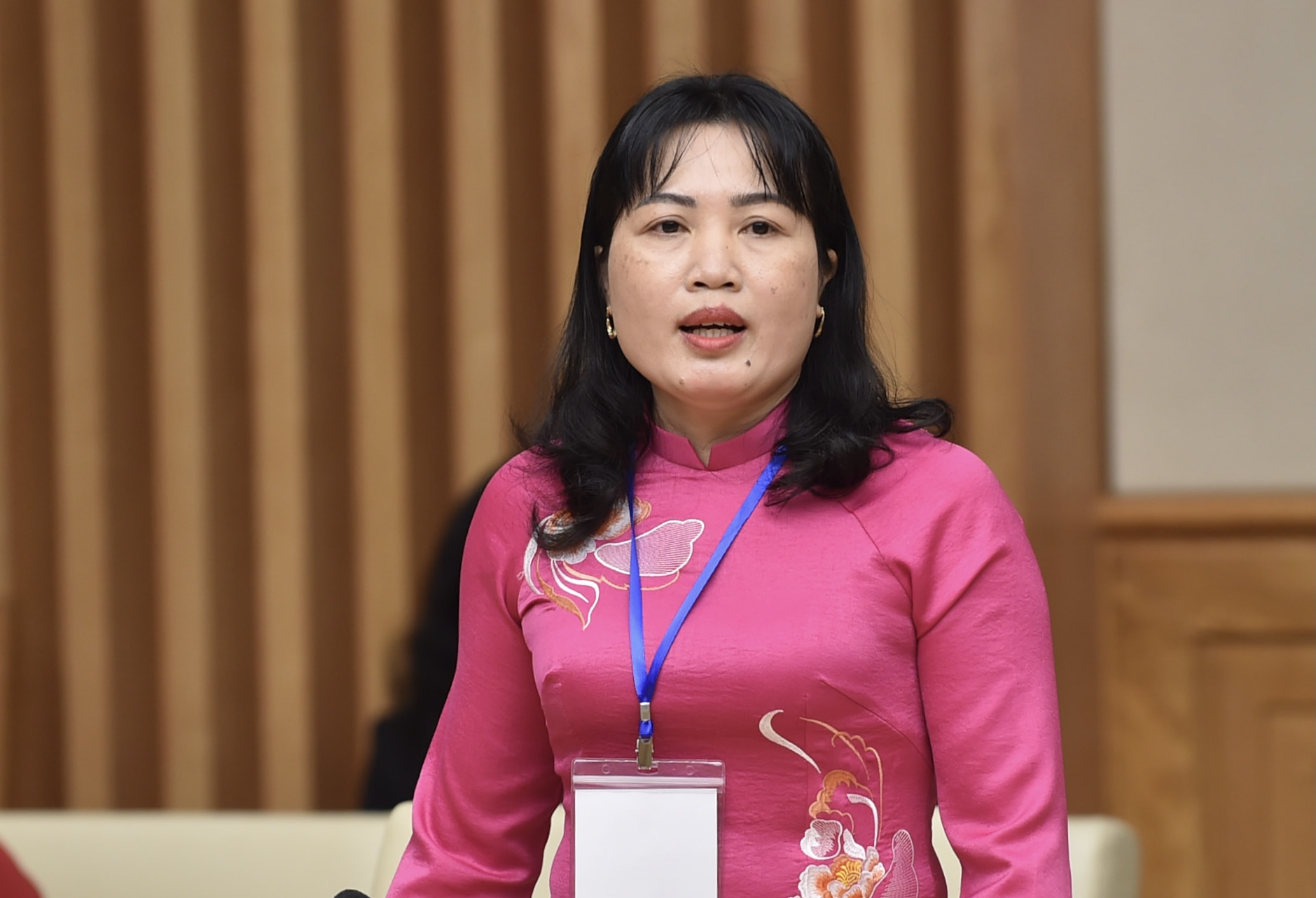 Thủ tướng Phạm Minh Chính gặp mặt đại diện nhà giáo, cán bộ quản lý giáo dục tiêu biểu nhân Ngày Nhà giáo Việt Nam 20/11 - Ảnh 14.