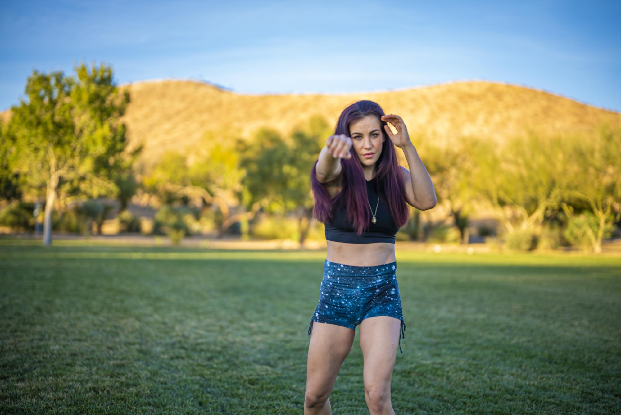 Miesha Tate với phiên bản đáng sợ nhất đã sẵn sàng chinh phục ngôi vương UFC - Ảnh 2.
