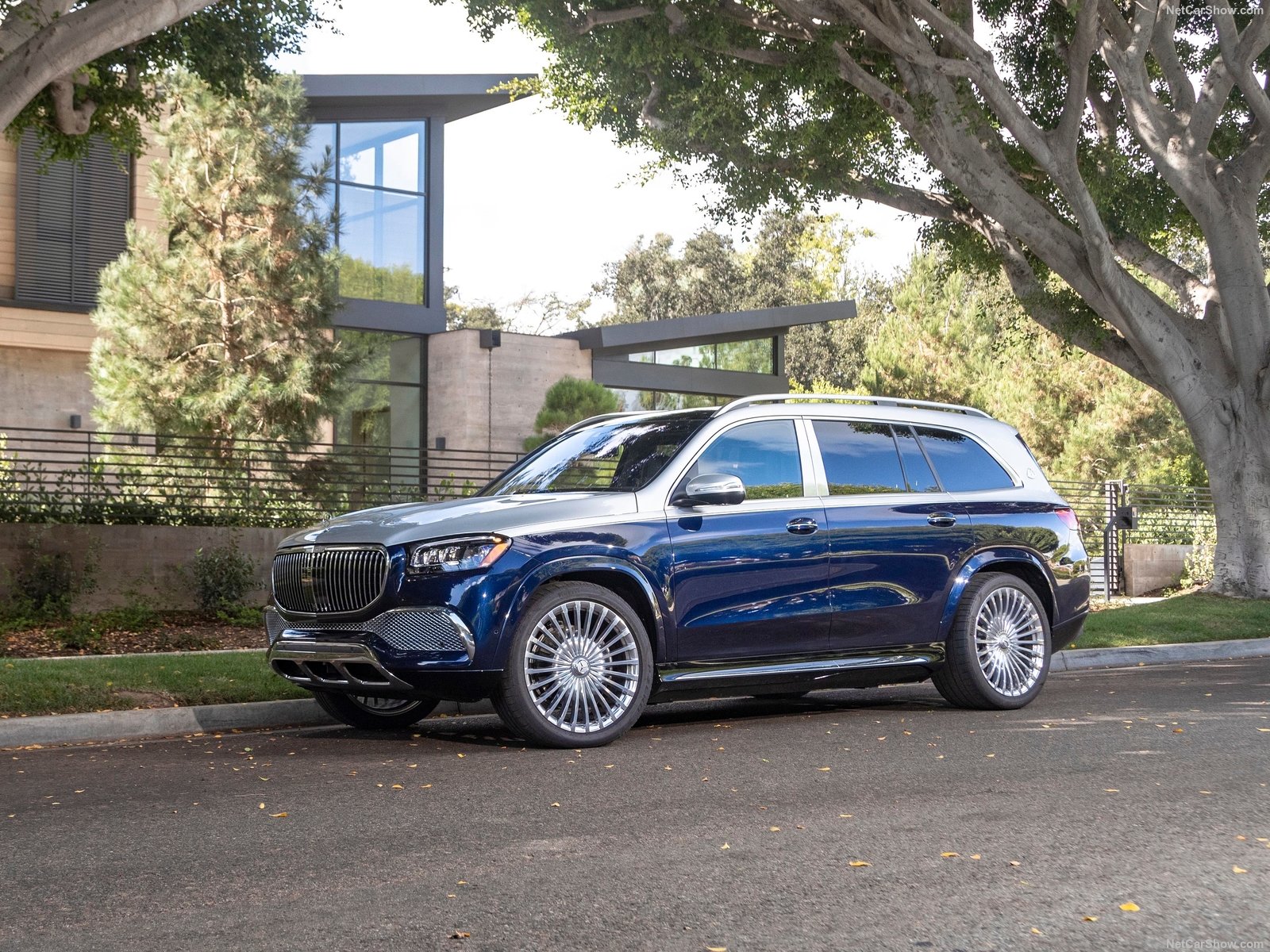 Lộ trang bị Mercedes-Maybach GLS 600 ra mắt ngày mai tại Việt Nam: Đầy đủ như xe nhập tư nhân, rẻ hơn 3,5 tỷ đồng, xứng tầm xe ông chủ - Ảnh 1.