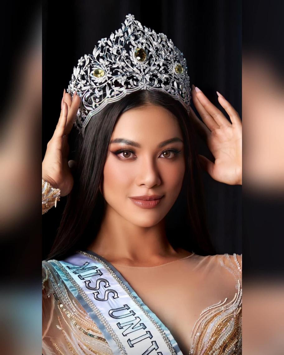 Kim Duyên và câu chuyện về chiếc vương miện “Phoenix by IJC” sẽ đồng hành tại MissUniverse 2021 - Ảnh 2.