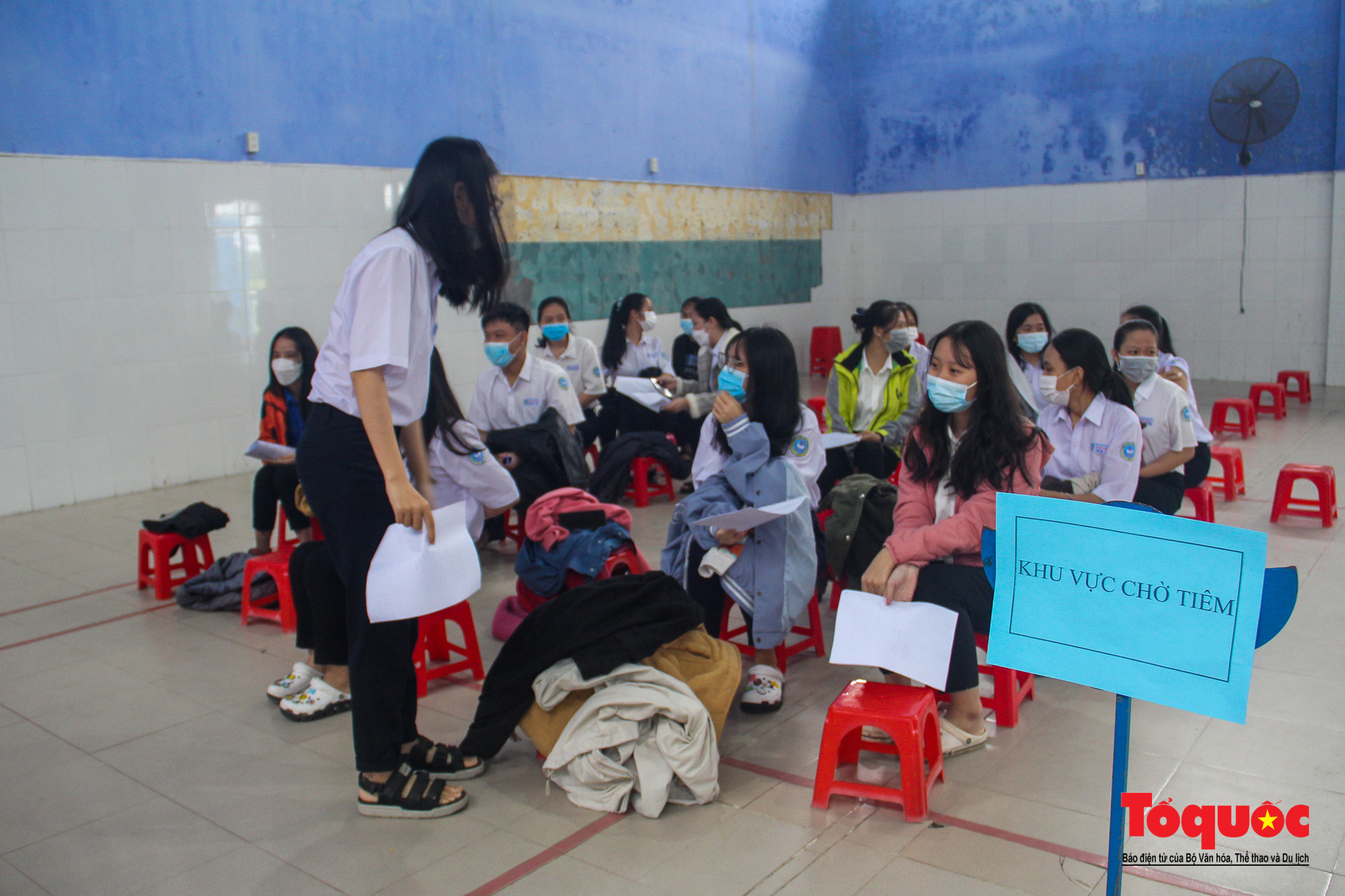 Thừa Thiên Huế triển khai tiêm vaccine phòng COVID-19 cho trẻ - Ảnh 3.