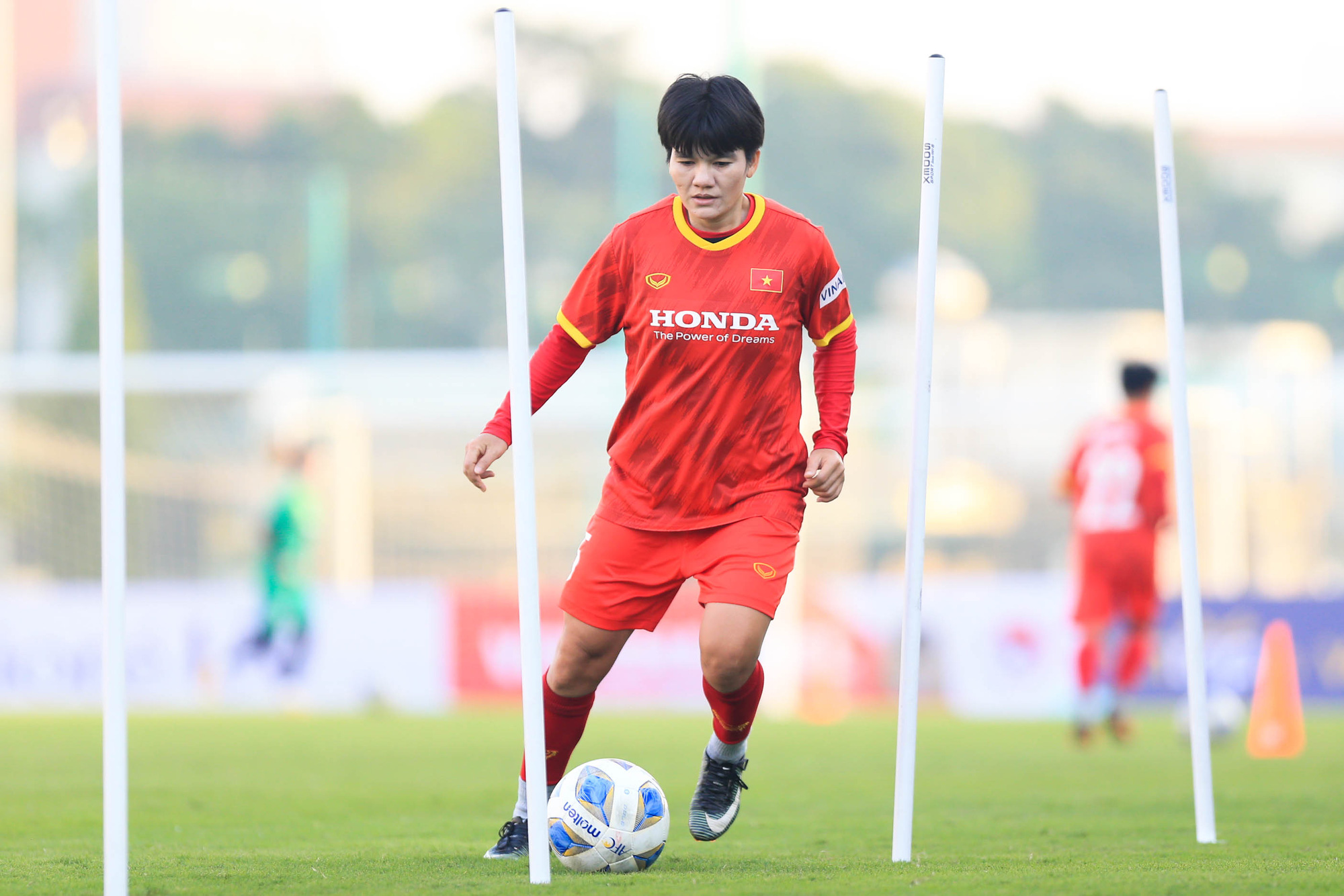Tuyển nữ Việt Nam rèn quân đấu Nhật Bản, Hàn Quốc tại VCK Asian Cup 2022 - Ảnh 9.