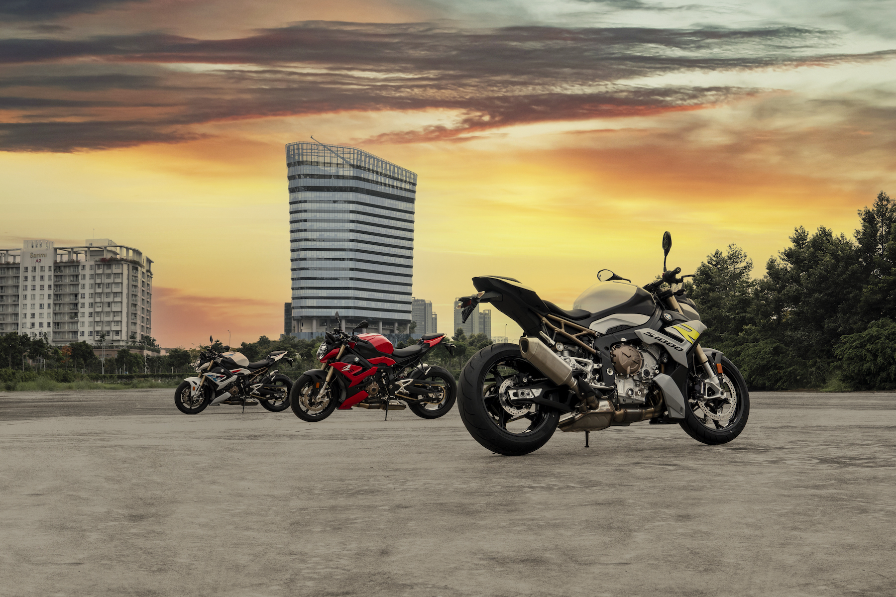 BMW S 1000 R 2021 ra mắt Việt Nam: Loại bỏ đèn mắt lé, có bản M, giá 669-759 triệu đồng - Ảnh 2.