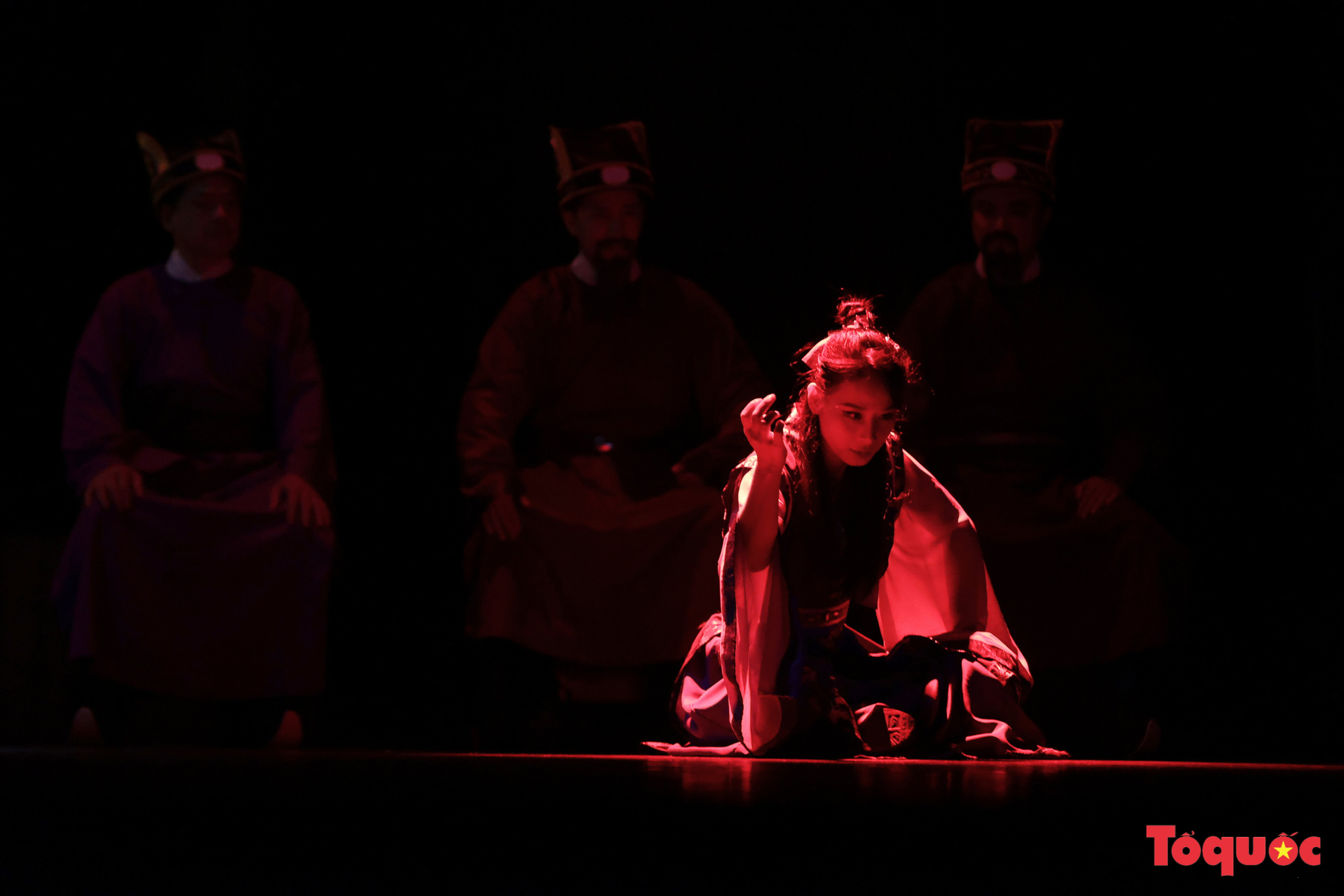 Nhà hát kịch Việt Nam ra mắt vở diễn mới về cuộc đời Thái sư Trần Thủ Độ  - Ảnh 8.