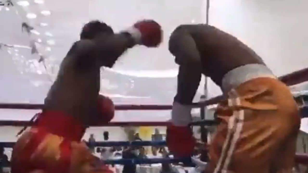 Võ sĩ qua đời thương tâm ở tuổi 24 sau khi bị knock-out trên sàn đấu, trọng tài hứng chỉ trích vì can thiệp quá chậm - Ảnh 2.