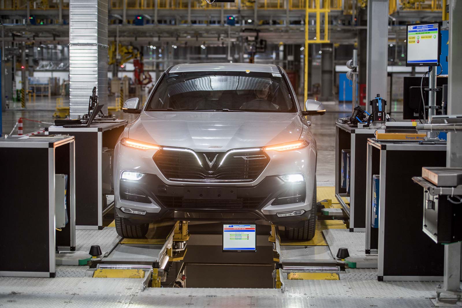 Một bang Mỹ ưu đãi thuế 20,5 triệu USD, muốn VinFast đặt trụ sở tại đây, đón đầu loạt SUV điện mới sẽ đưa thị trường trong năm 2022 - Ảnh 3.