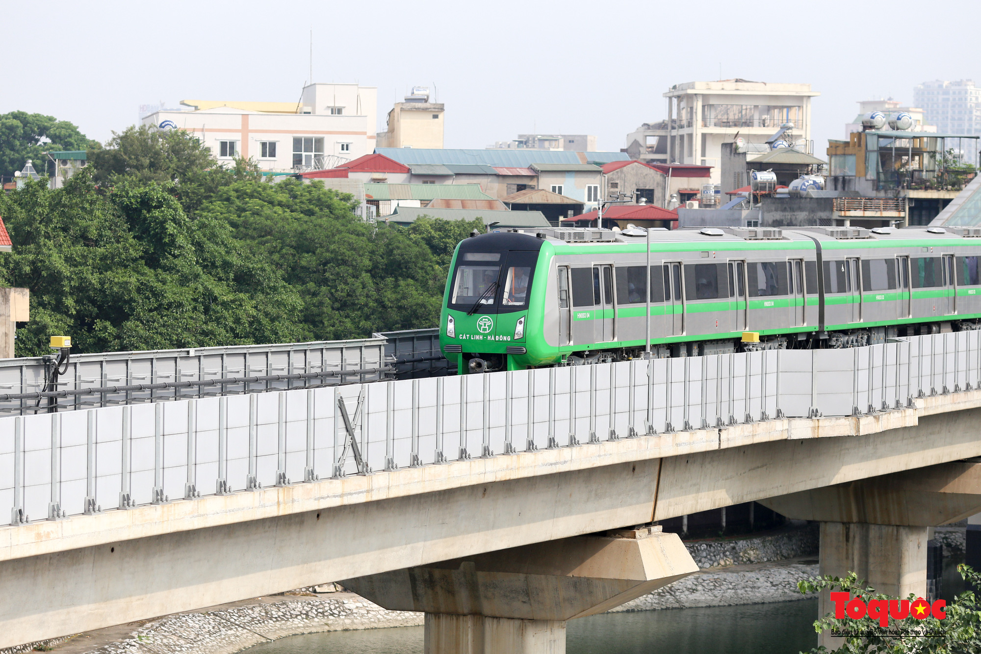 Tuyến đường sắt đô thị Cát Linh - Hà Đông chính thức vận hành sau 1 thập kỷ xây dựng - Ảnh 10.