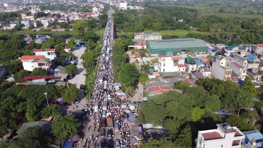 Cao Phong (Hòa Bình): Cửa ngõ giao thương kết nối Tây Bắc với Thủ đô - Ảnh 1.