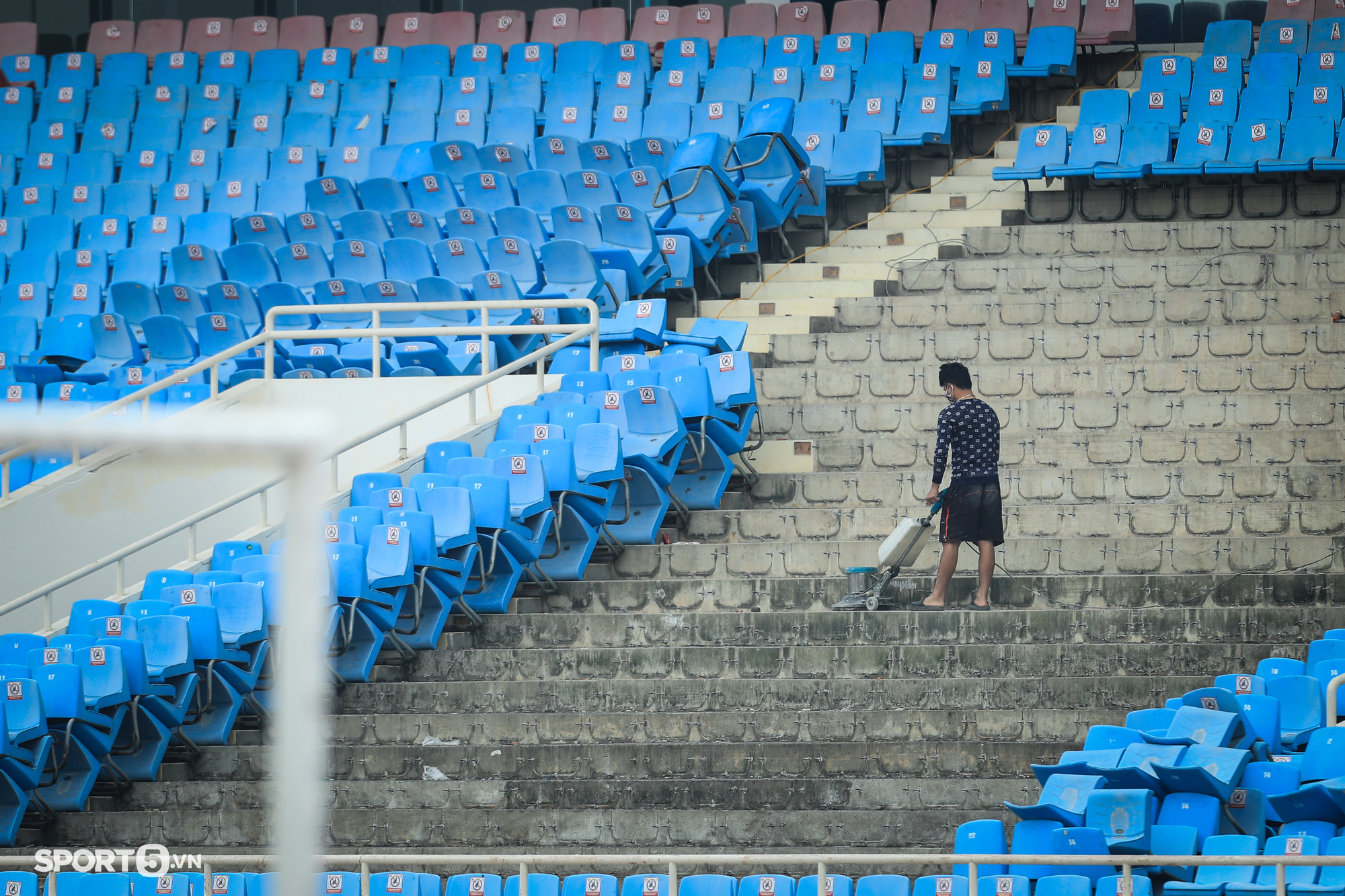 Sân Mỹ Đình sắp hết nhếch nhác, chuẩn bị tiếp đón Trung Quốc và SEA Games 31  - Ảnh 4.