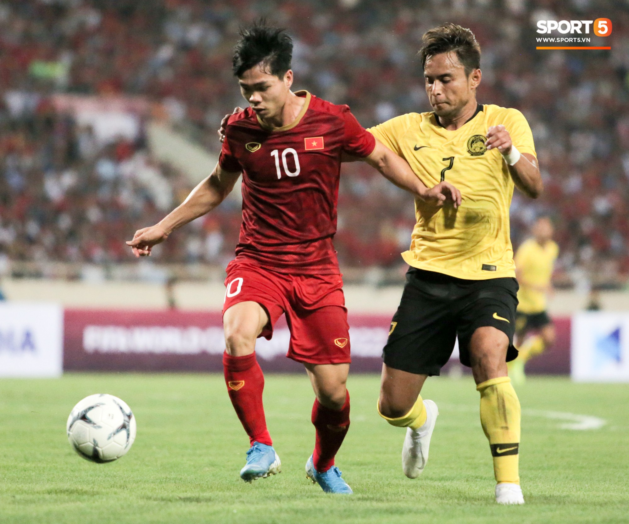 Chuyên gia Đoàn Minh Xương: &quot;Công Phượng có thể phải ngồi dự bị trận gặp Malaysia&quot; - Ảnh 2.