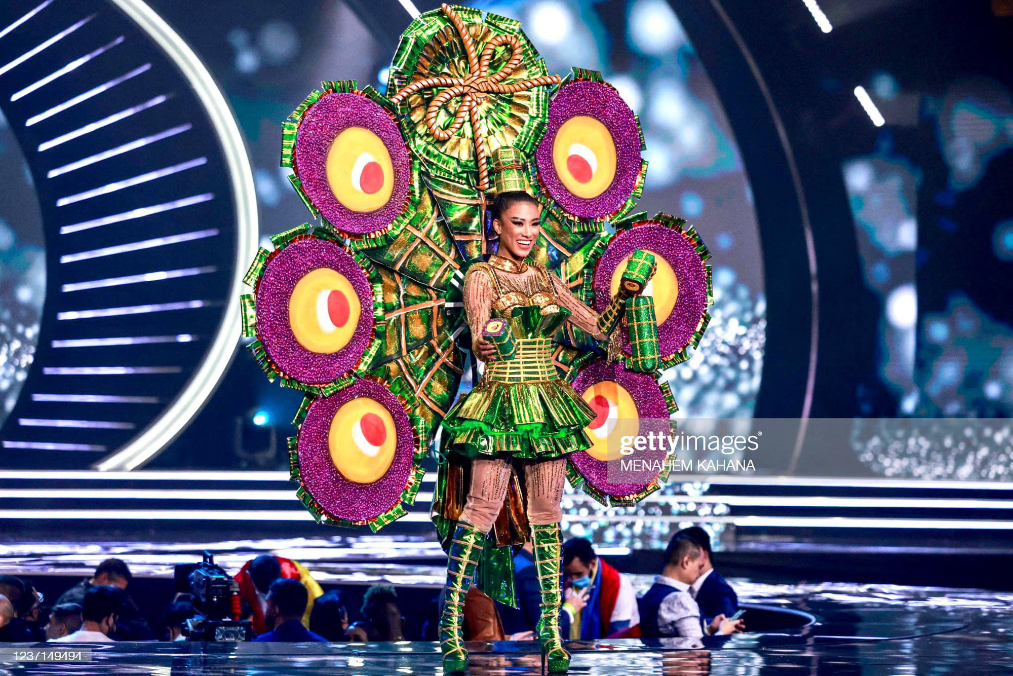 Trước giờ Kim Duyên bước vào chung kết Miss Universe, HHen Niê nhắc gì về thành tích chấn động Vbiz - Ảnh 5.