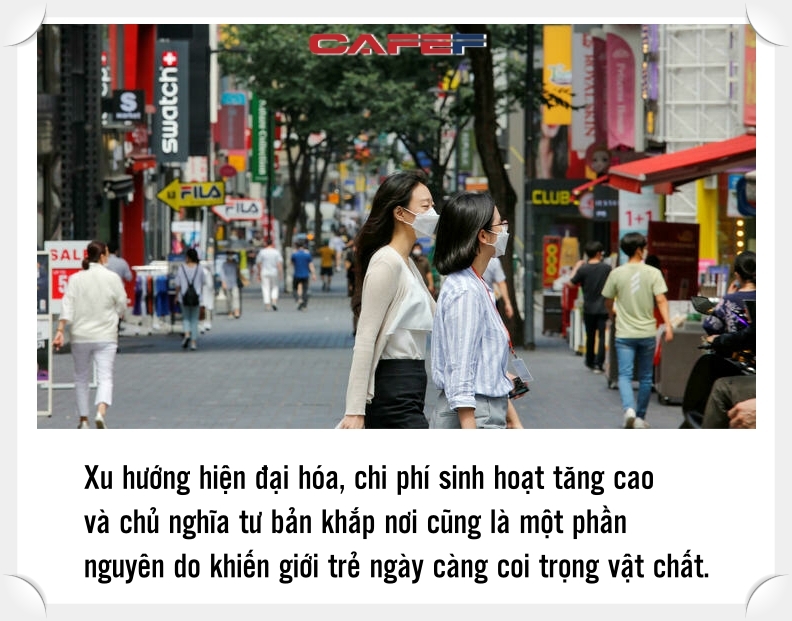 Tiêu chuẩn phải có nhà có xe, chất lượng sống phụ thuộc vào số tiền trong tài khoản: Đây chính là lý do khiến giới trẻ ngày càng coi trọng vật chất - Ảnh 1.