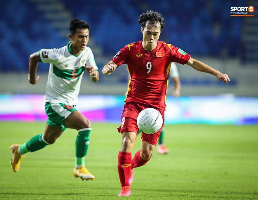 Xem lại màn kung-fu Indonesia dùng để đấu Việt Nam tại vòng loại World Cup 2022 - Ảnh 11.