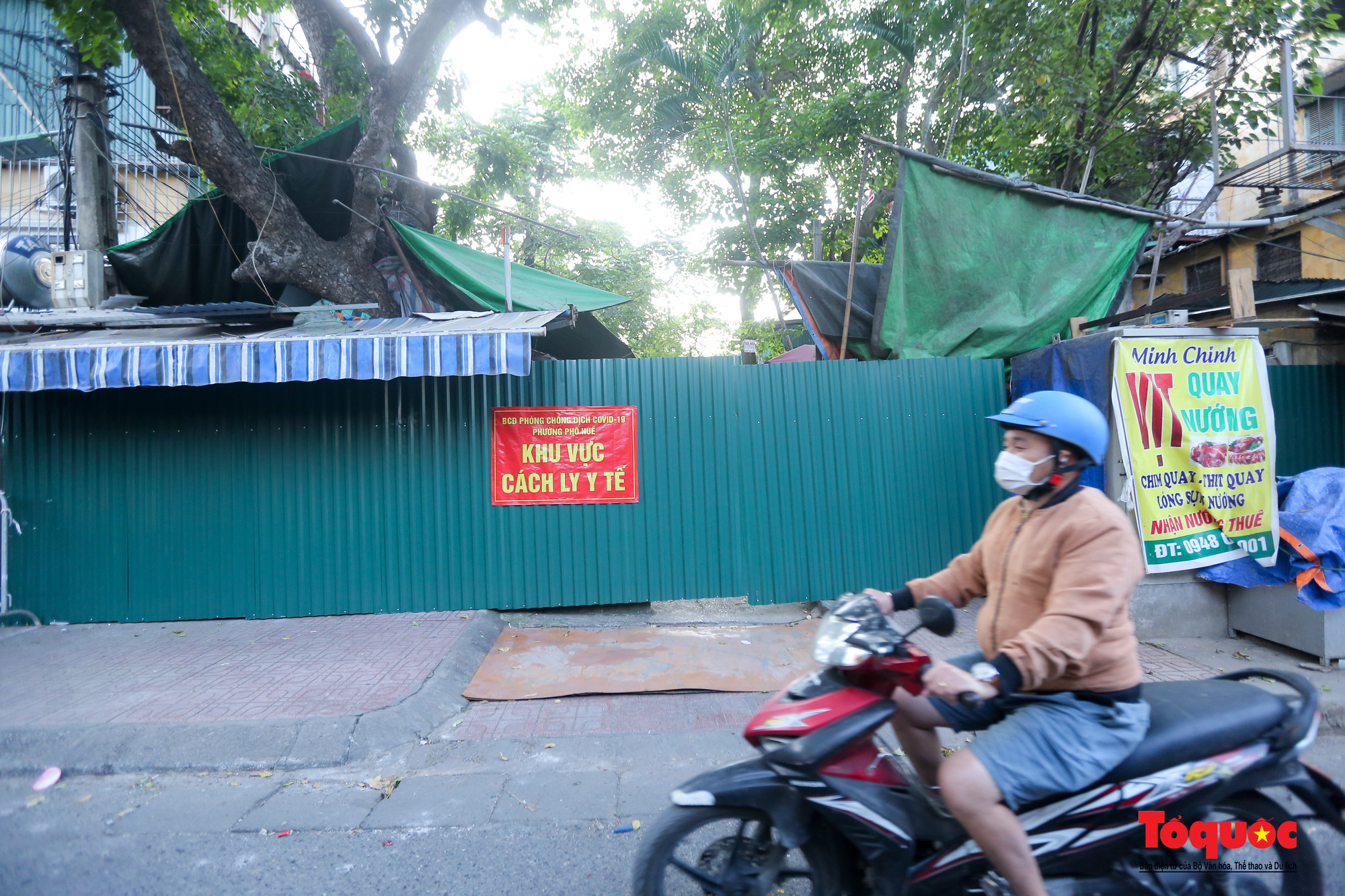Hà Nội: Phong tỏa một cụm dân cư phường Phố Huế do liên quan đến hàng chục ca F0 - Ảnh 4.