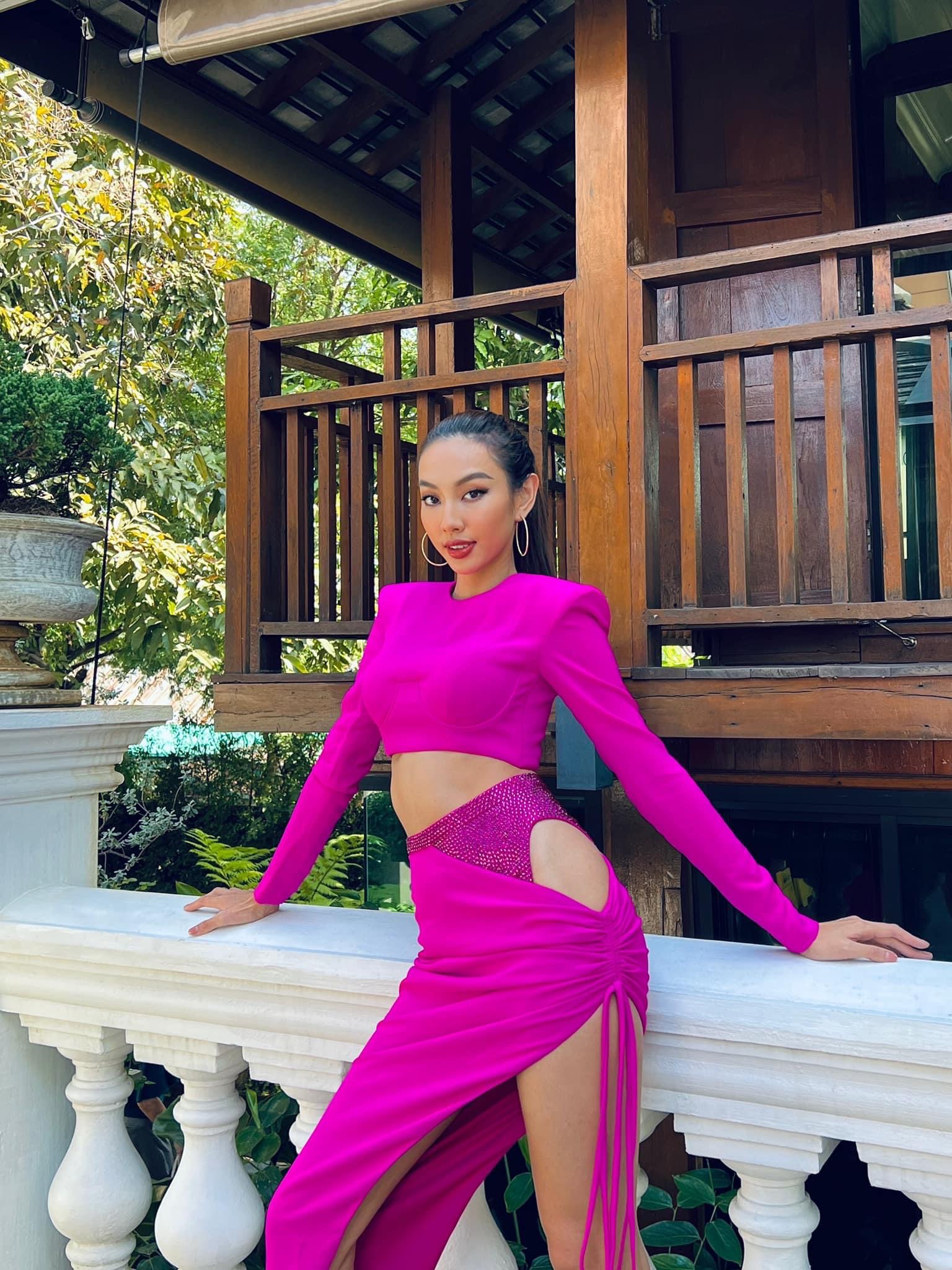 Thuỳ Tiên trượt tay đăng nhầm 1 tấm ảnh chưa chỉnh sửa, phong độ của tân Hoa hậu có giảm sút? - Ảnh 2.