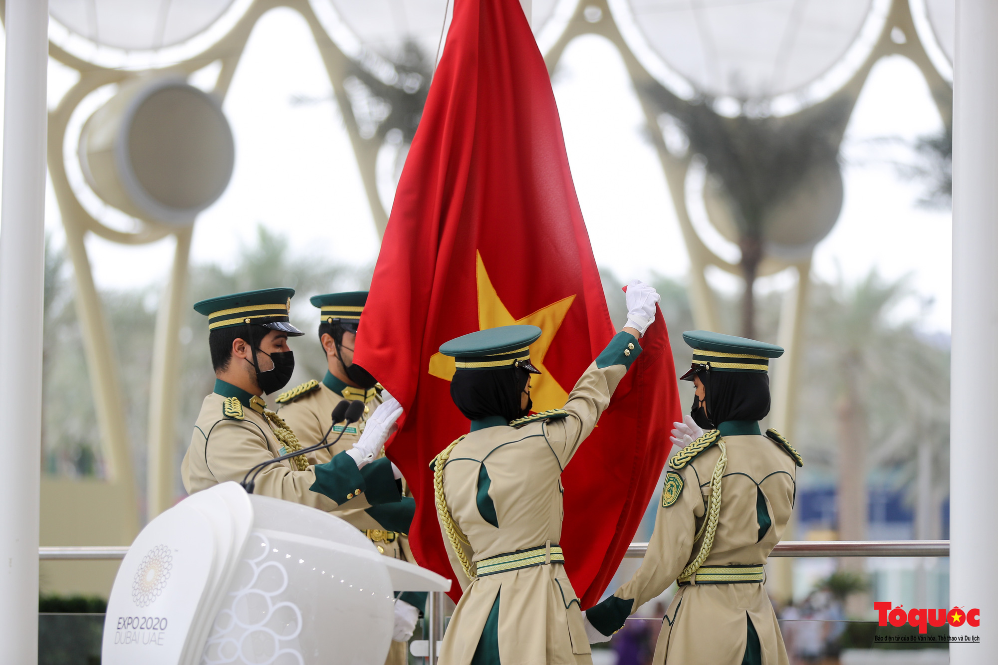 Nghi lễ thượng cờ trong Ngày Quốc gia Việt Nam tại Expo 2020 Dubai - Ảnh 8.