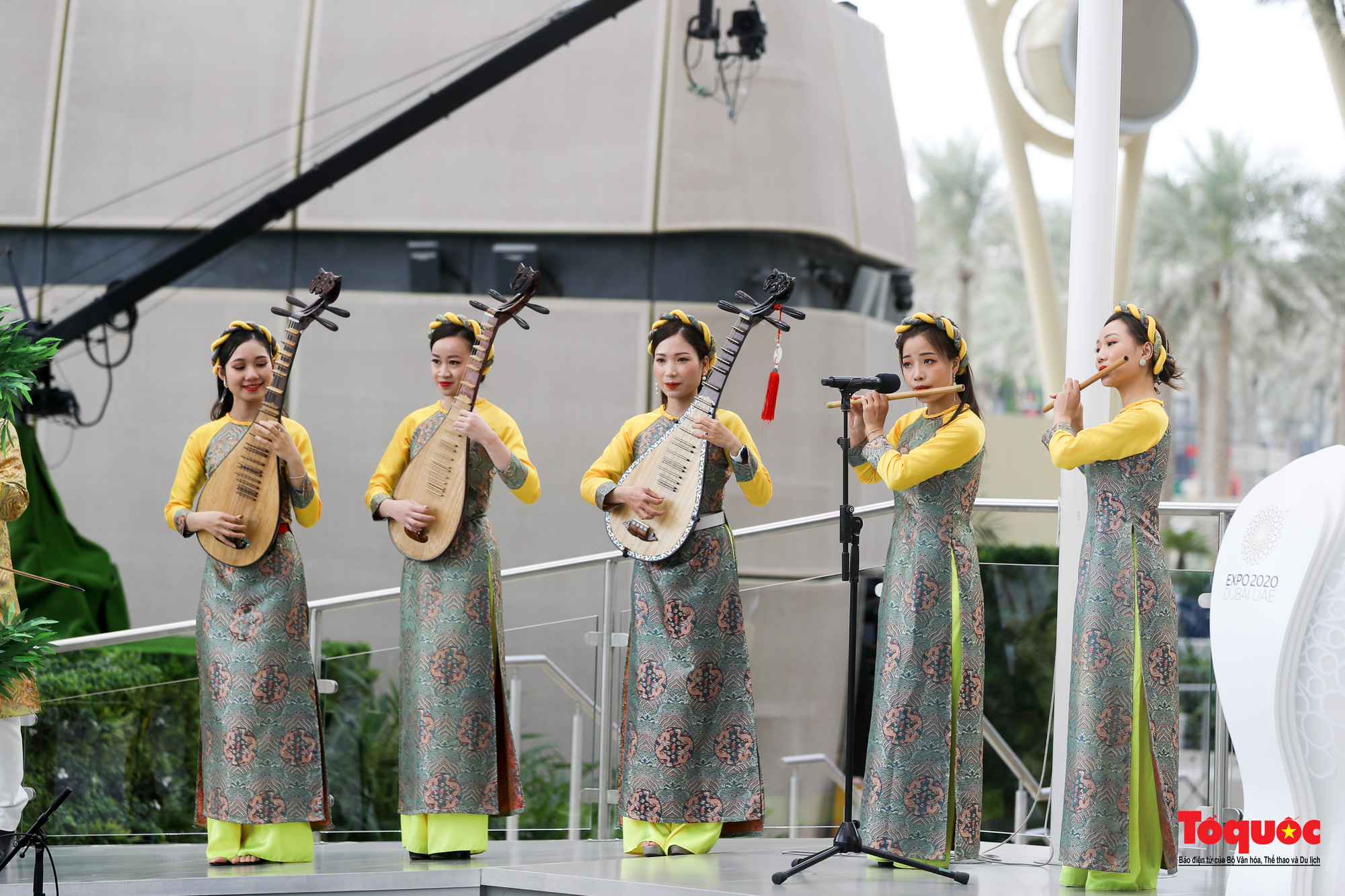 Nghi lễ thượng cờ trong Ngày Quốc gia Việt Nam tại Expo 2020 Dubai - Ảnh 20.