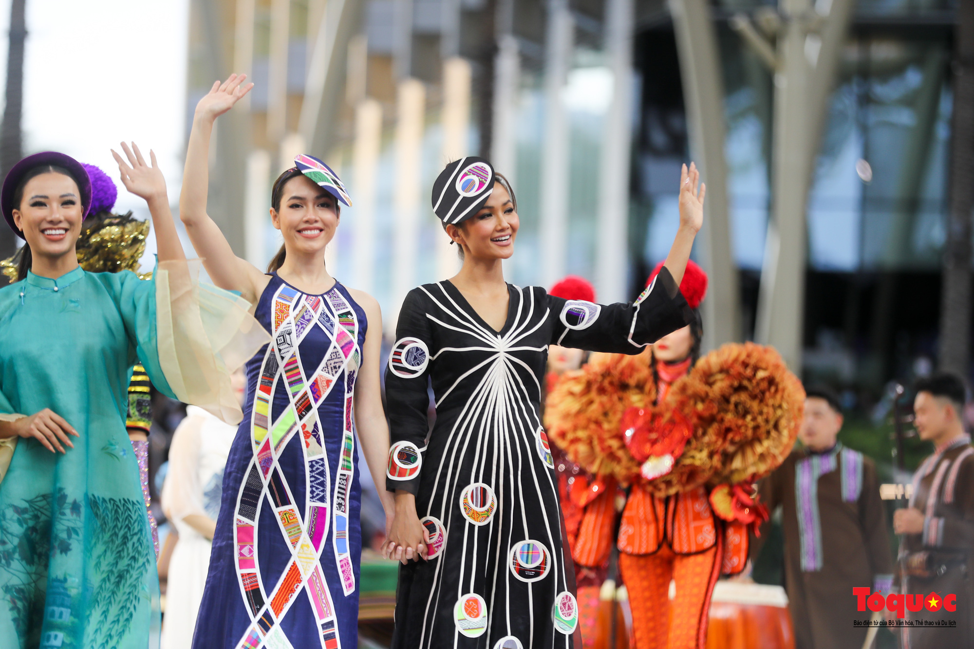 Expo 2020 Dubai: 'Dòng chảy bất tận' đưa văn hóa Việt ra thế giới - Ảnh 6.