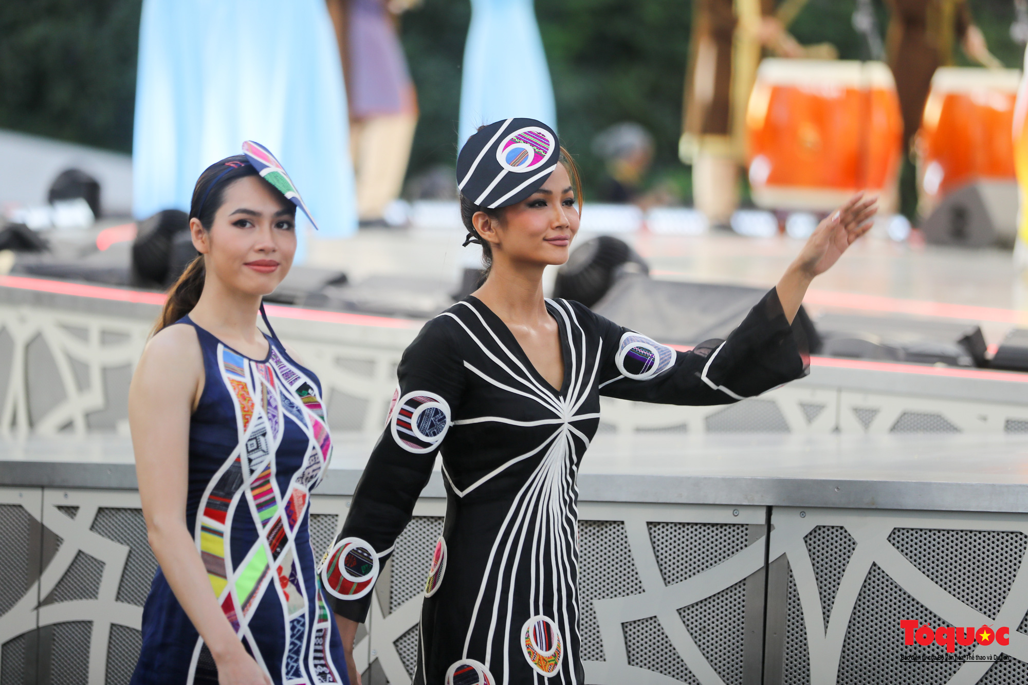 Expo 2020 Dubai: 'Dòng chảy bất tận' đưa văn hóa Việt ra thế giới - Ảnh 13.