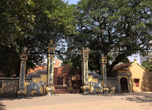 Thanh tra Bộ VHTTDL kiểm tra thực tế tại Đình làng Quảng Bá sau khi nhận phản ánh từ báo chí - Ảnh 1.